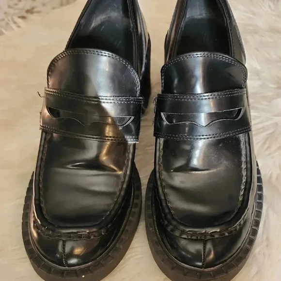 H&M Black Shoes - Picture 2 of 6